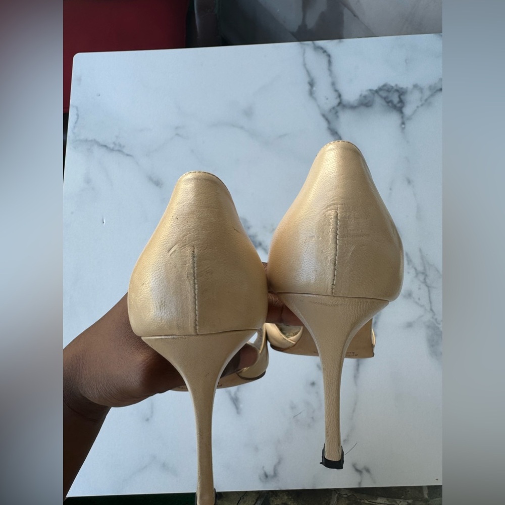 Manolo Blahnik Tan Leather D’orsay Heels Open Toe Floral Insoles Size 39 - Picture 6 of 7